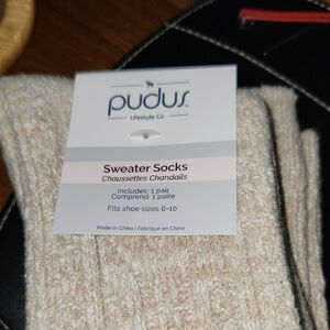 Pudus Thigh High Sweater Sockd